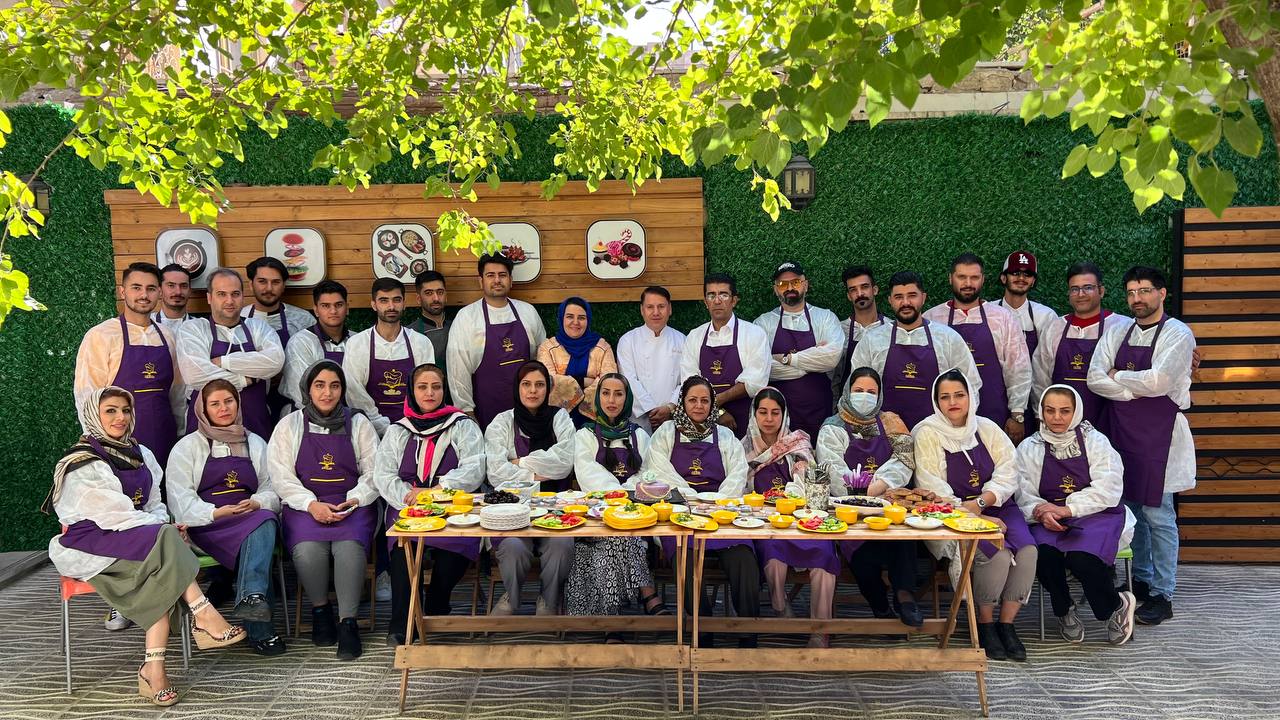 دوره خصوصی آموزش مرغ سوخاری (کنتاکی)